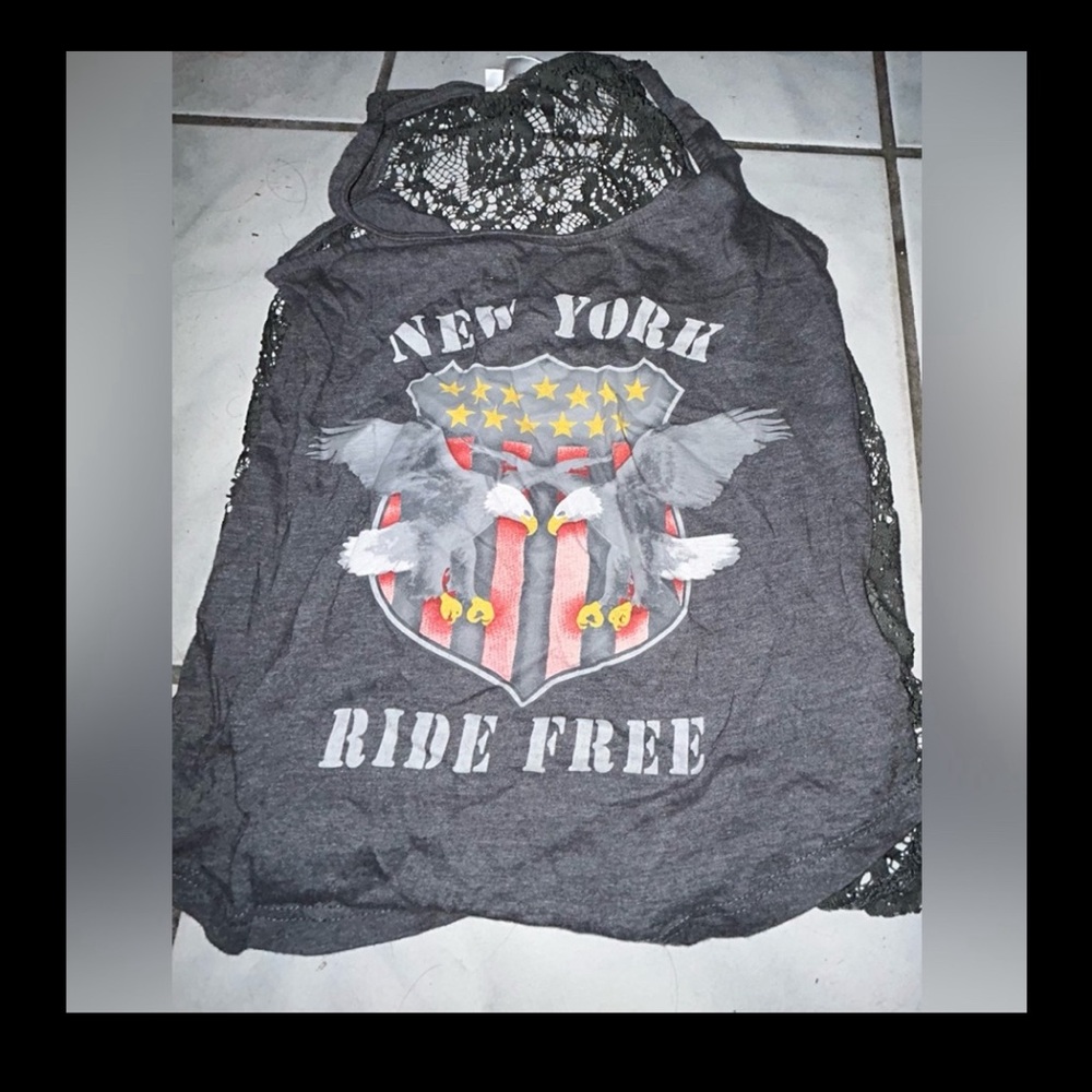 FREEZE GIRL’S TANK